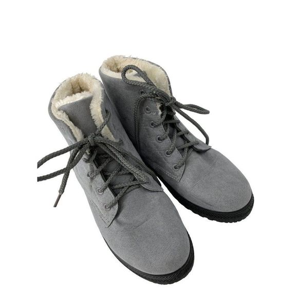 Womens SQL 9 Booties Boots Gray Faux Suede Lace Up Ankle Treaded Fur Lined 4037 - Picture 6 of 7